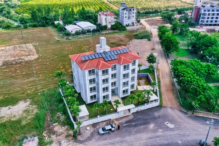 فندق في منطقة بيليك المرموقة للبيع