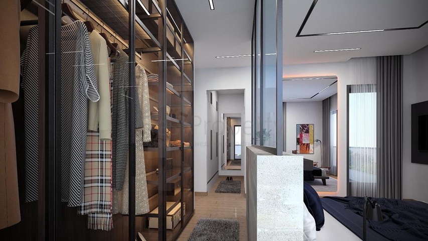 فيلا من ثلاثة طوابق 5+1 في دوشيميالتي-منطقة أنطاليا 