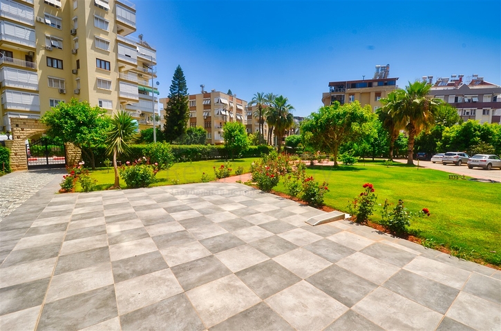 تخطيط شقة 5 + 2 في منطقة يسلبهجة - أنطاليا 