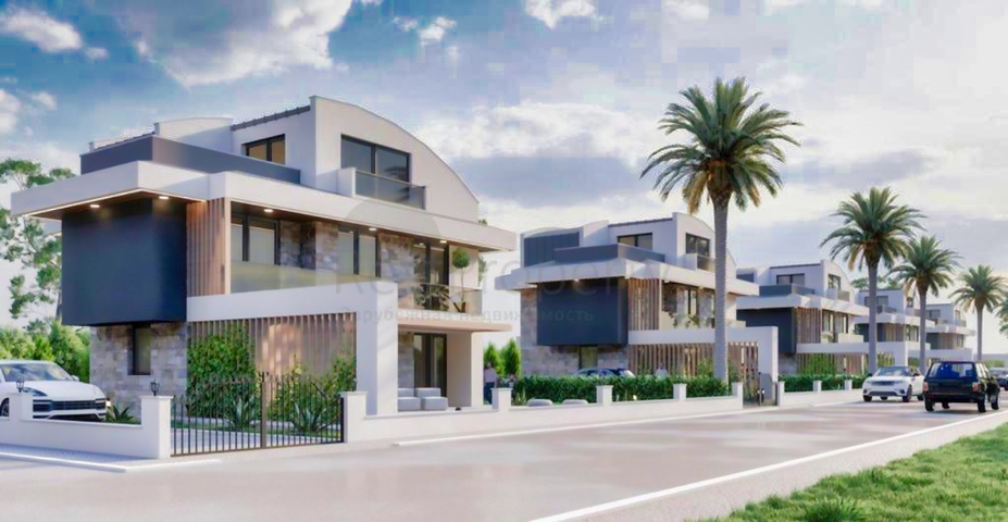 الفيلا تبعد 900 متر عن البحر و 600 متر عن بيليك