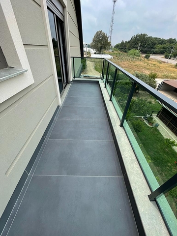 فيلا 5 + 1 بحمام سباحة في منطقة بيليك أنطاليا