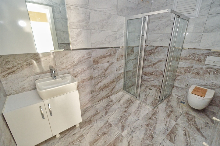 شقة دوبلكس 3 + 1 في جوزيلوبا-حي أنطاليا 