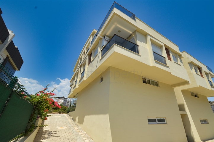 شقة دوبلكس 3 + 1 في جوزيلوبا-حي أنطاليا 