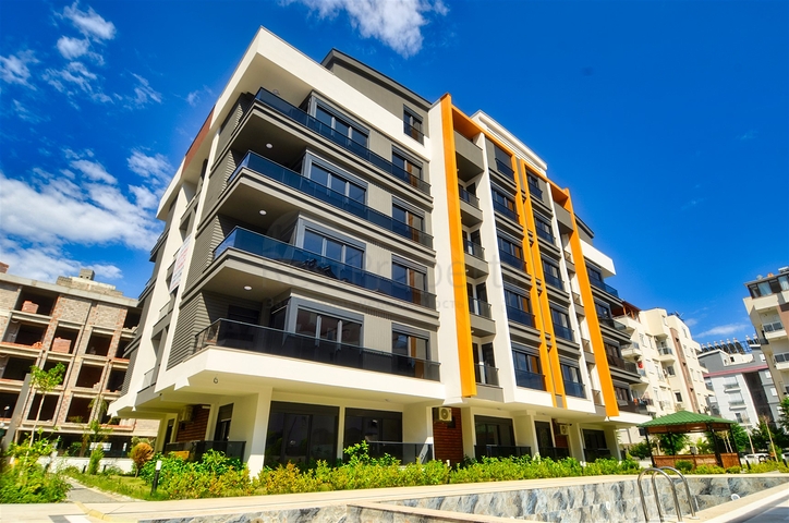 مشروع استثماري في منطقة البرسيمون - أنطاليا الصغيرة