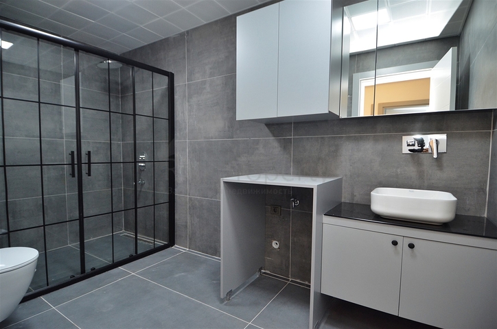 مشروع استثماري في منطقة البرسيمون - أنطاليا الصغيرة