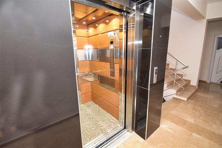 شقة 3+1 في حي البرسيمون-أنطاليا 