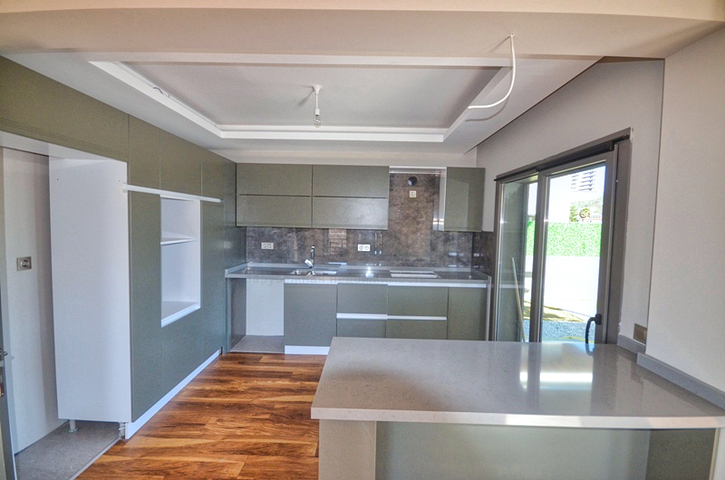 فيلا 4+1 في منطقة فتحية 