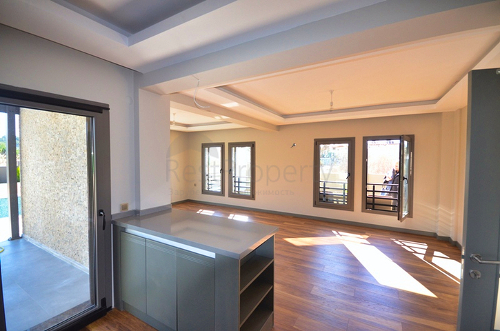 فيلا 4+1 في منطقة فتحية 