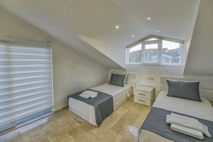 فيلا 4+1 في منطقة فتحية 