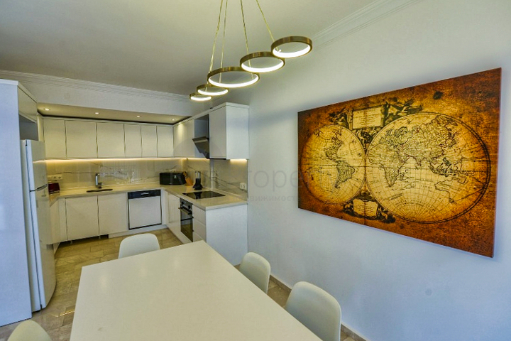 فيلا 4+1 في منطقة فتحية 