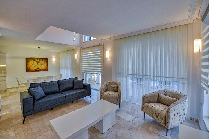 فيلا 4+1 في منطقة فتحية 