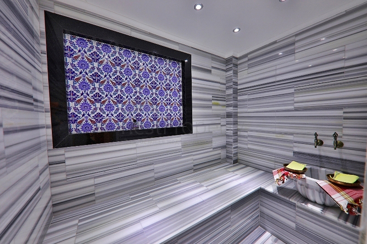 فيلا بحمام سباحة 5+1 في منطقة فتحية 