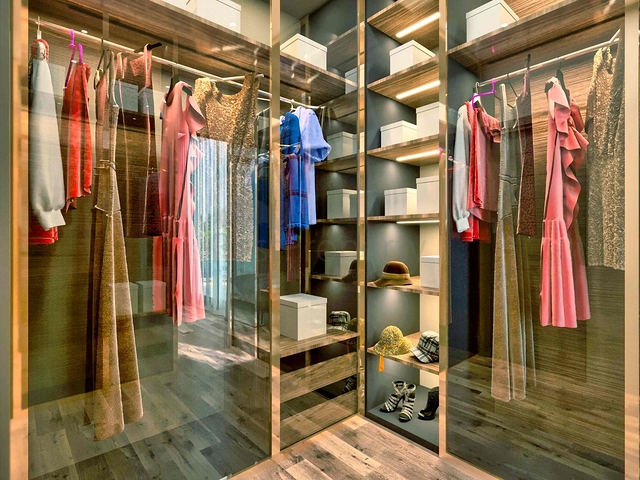 فلل في المجمع ، تخطيط 4 + 1 في منطقة دوشيميالتي-أنطاليا 