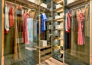 فلل في المجمع ، تخطيط 4 + 1 في منطقة دوشيميالتي-أنطاليا 