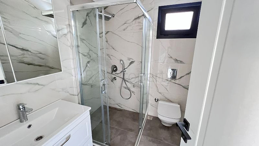 فيلا 5+1 غير مفروشة في منطقة فتحية 