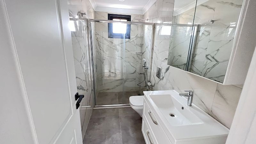 فيلا 5+1 غير مفروشة في منطقة فتحية 