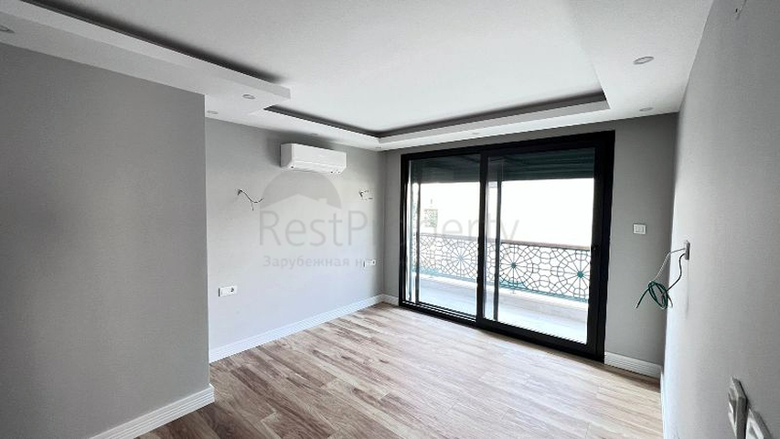 فيلا 5+1 غير مفروشة في منطقة فتحية 