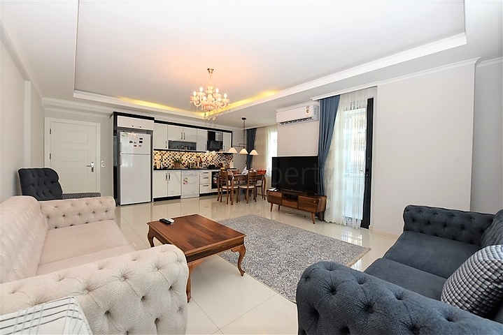 دوبلكس فاخرة ضمن مجمع حديث - قريبة من البحر / مهموتلار / الانيا 