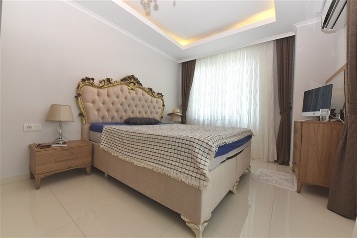 دوبلكس فاخرة ضمن مجمع حديث - قريبة من البحر / مهموتلار / الانيا 