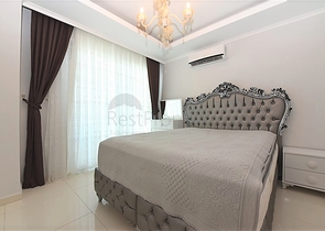 دوبلكس فاخرة ضمن مجمع حديث - قريبة من البحر / مهموتلار / الانيا 