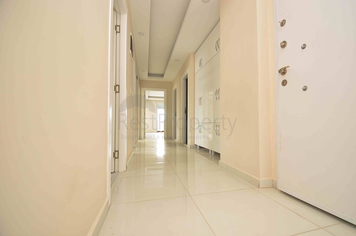 شقة فسيحة 3 + 1 في وسط مدينة أنطاليا