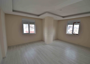 شقة فسيحة 3 + 1 في وسط مدينة أنطاليا