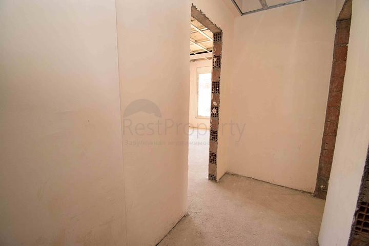 فيلا جديدة 4 + 1 في دوشيمالتي-منطقة أنطاليا 