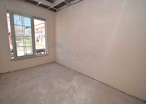 فيلا جديدة 4 + 1 في دوشيمالتي-منطقة أنطاليا 