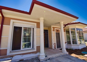 فيلا جديدة 4 + 1 في دوشيمالتي-منطقة أنطاليا 