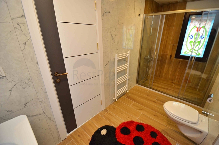 فلل فاخرة ، تخطيط 5 + 2 في ساريسو - حي أنطاليا 