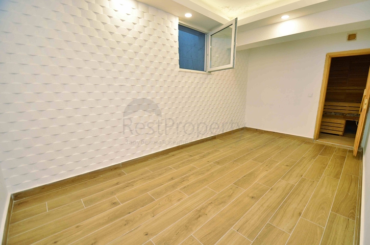 فلل فاخرة ، تخطيط 5 + 2 في ساريسو - حي أنطاليا 