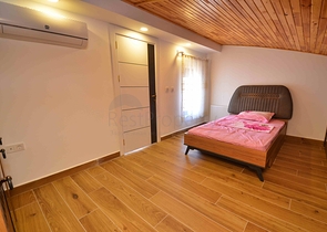 فلل فاخرة ، تخطيط 5 + 2 في ساريسو - حي أنطاليا 