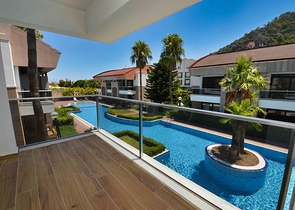 فلل فاخرة ، تخطيط 5 + 2 في ساريسو - حي أنطاليا 