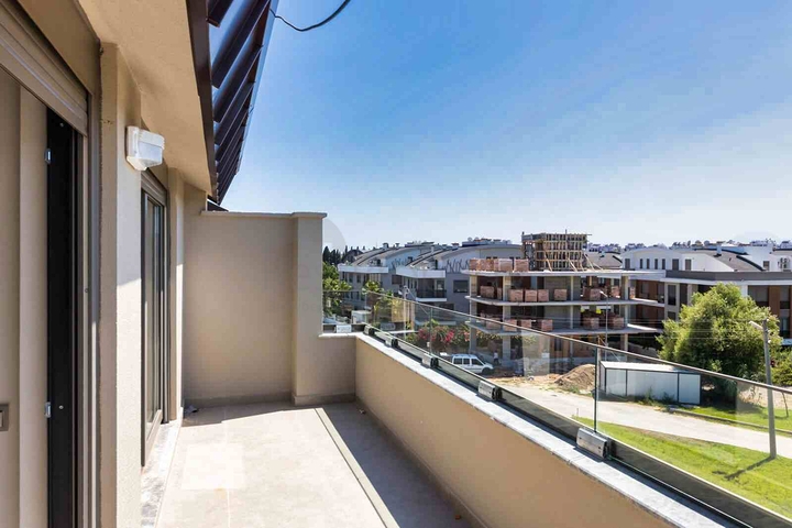 مجمع سكني جديد في منطقة لارا أنطاليا 