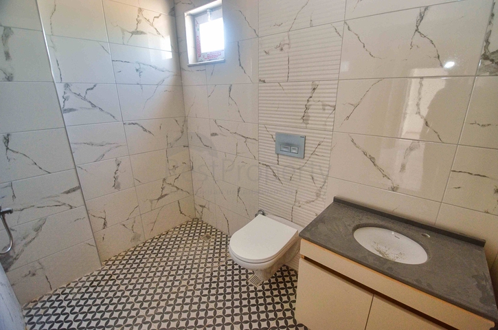 2 + 1 حمام سباحة شقة في كيبيز-منطقة أنطاليا