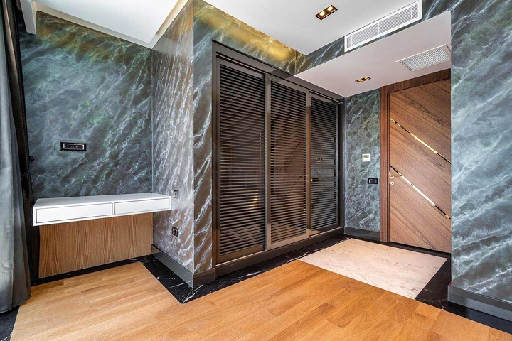 فيلا فسيحة 6 + 1 في منطقة دوشيميالتي-أنطاليا 