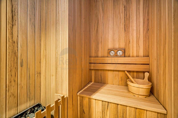 فيلا فسيحة 6 + 1 في منطقة دوشيميالتي-أنطاليا 