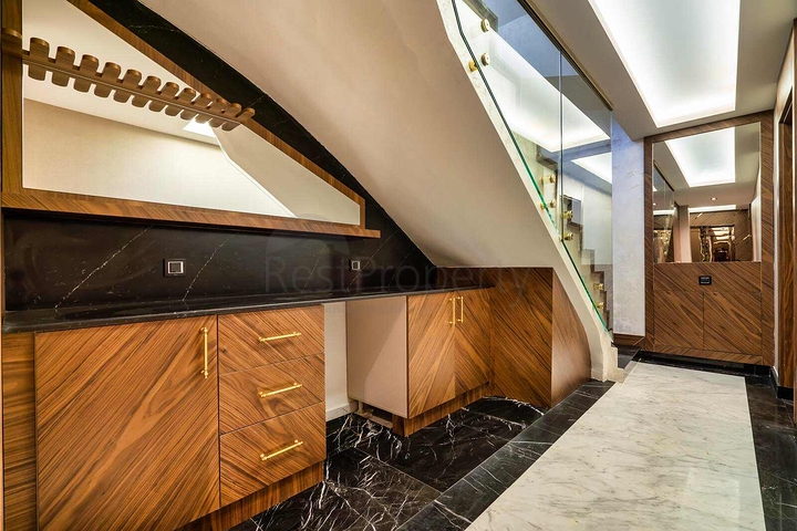 فيلا فسيحة 6 + 1 في منطقة دوشيميالتي-أنطاليا 