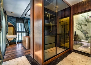 فيلا فسيحة 6 + 1 في منطقة دوشيميالتي-أنطاليا 