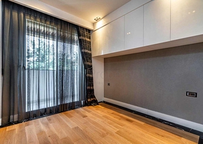 فيلا فسيحة 6 + 1 في منطقة دوشيميالتي-أنطاليا 