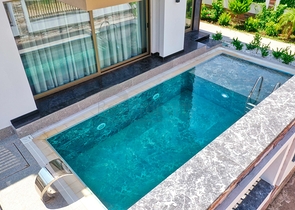 فيلا فسيحة 6 + 1 في منطقة دوشيميالتي-أنطاليا 