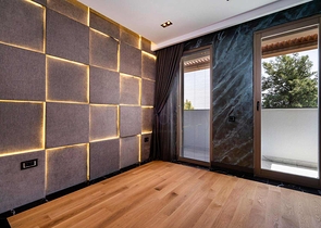 فيلا فسيحة 6 + 1 في منطقة دوشيميالتي-أنطاليا 