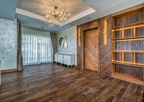 فيلا فسيحة 6 + 1 في منطقة دوشيميالتي-أنطاليا 