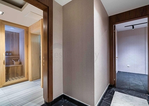 فيلا فسيحة 6 + 1 في منطقة دوشيميالتي-أنطاليا 