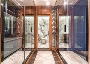 فيلا فسيحة 6 + 1 في منطقة دوشيميالتي-أنطاليا 