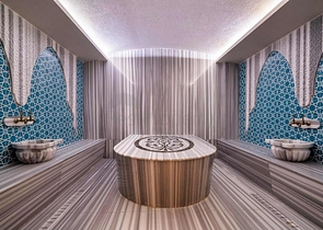 فيلا فسيحة 6 + 1 في منطقة دوشيميالتي-أنطاليا 