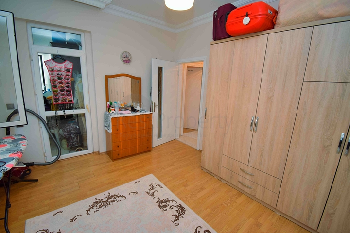 شقة 4 + 1 في حي لارا أنطاليا