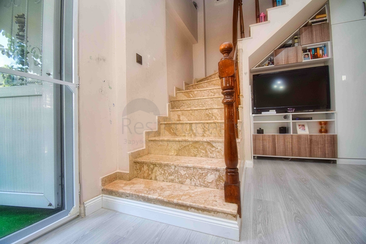 شقة 4 + 1 في حي لارا أنطاليا