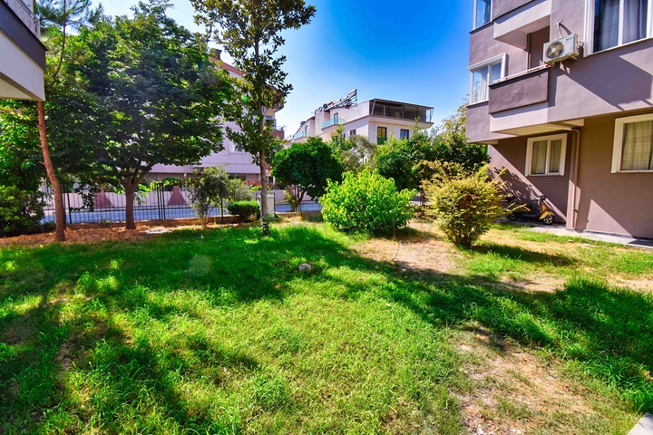 شقة 4 + 1 في حي لارا أنطاليا