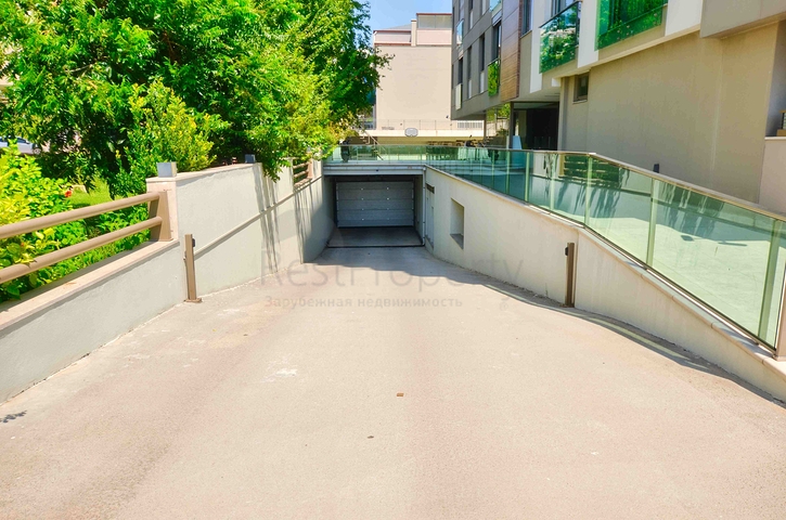 شقة 5 + 1 في حي لارا أنطاليا 